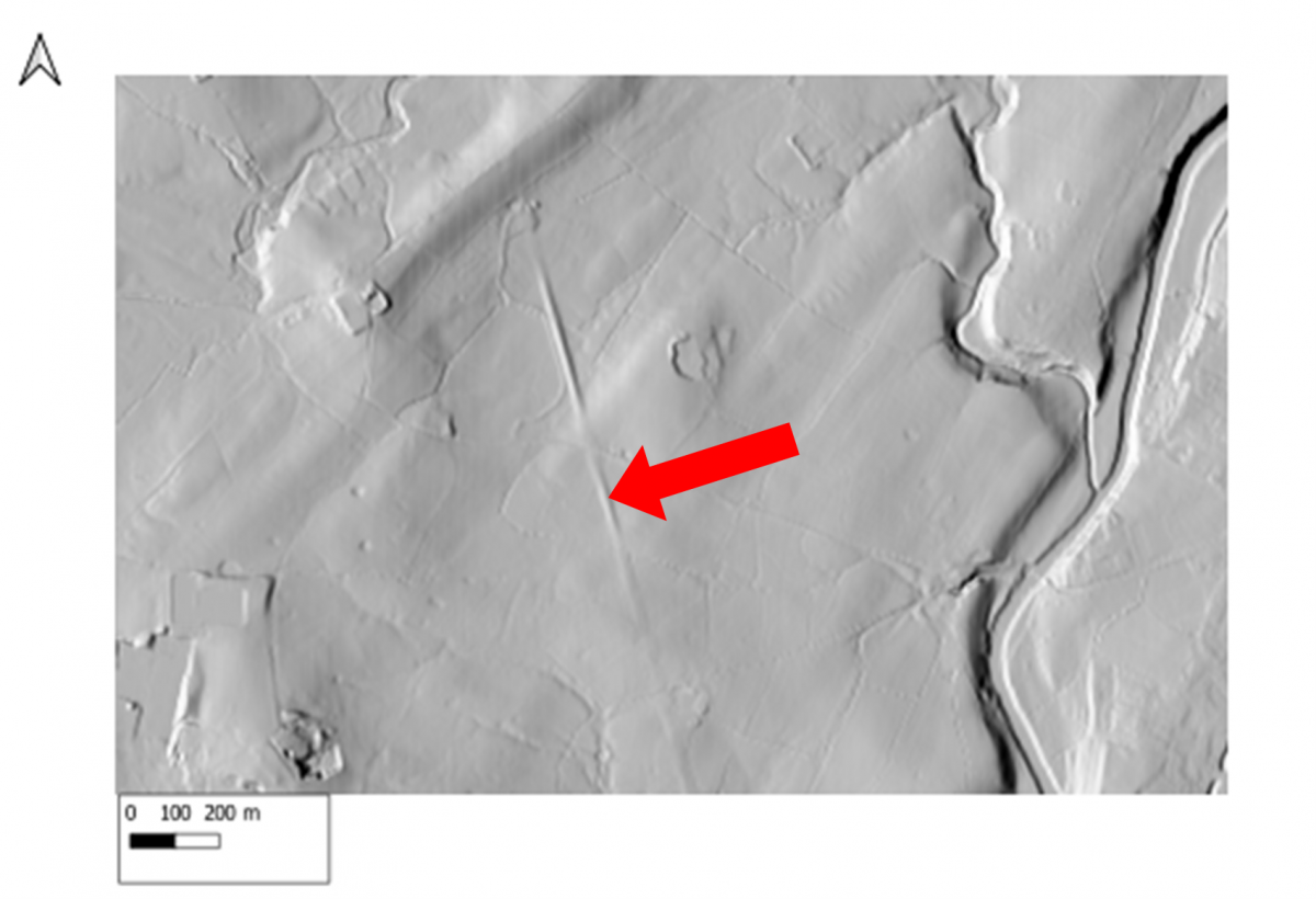 LIDAR Image showing the path of the Roman Road. Map from DIGIMAPS. The red arrow shows where the road is visible. 
