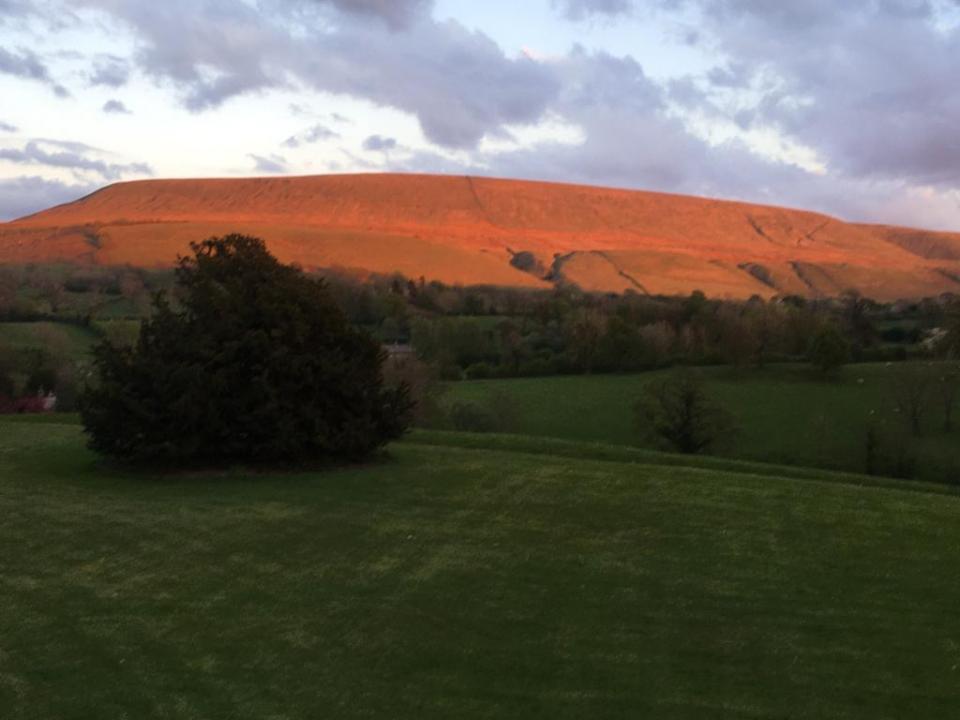 Pendle Hill - Ralph Assheton