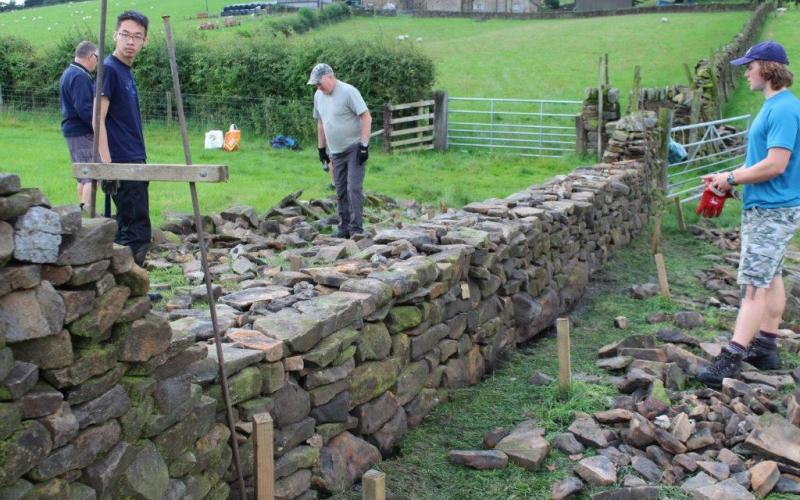 Level 1 dry-stone walling course at Hecklin, Downham