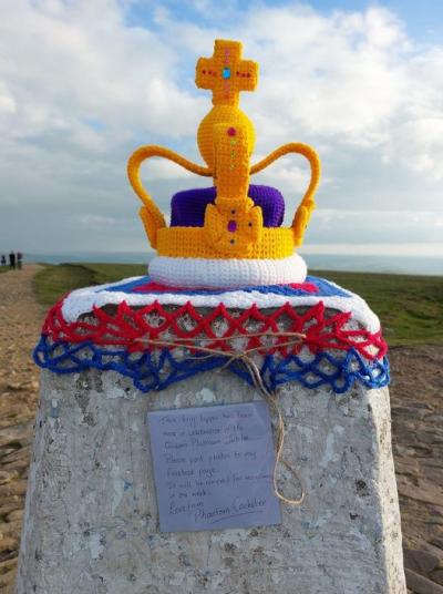 Phantom Crocheter Jubilee Trig Topper 